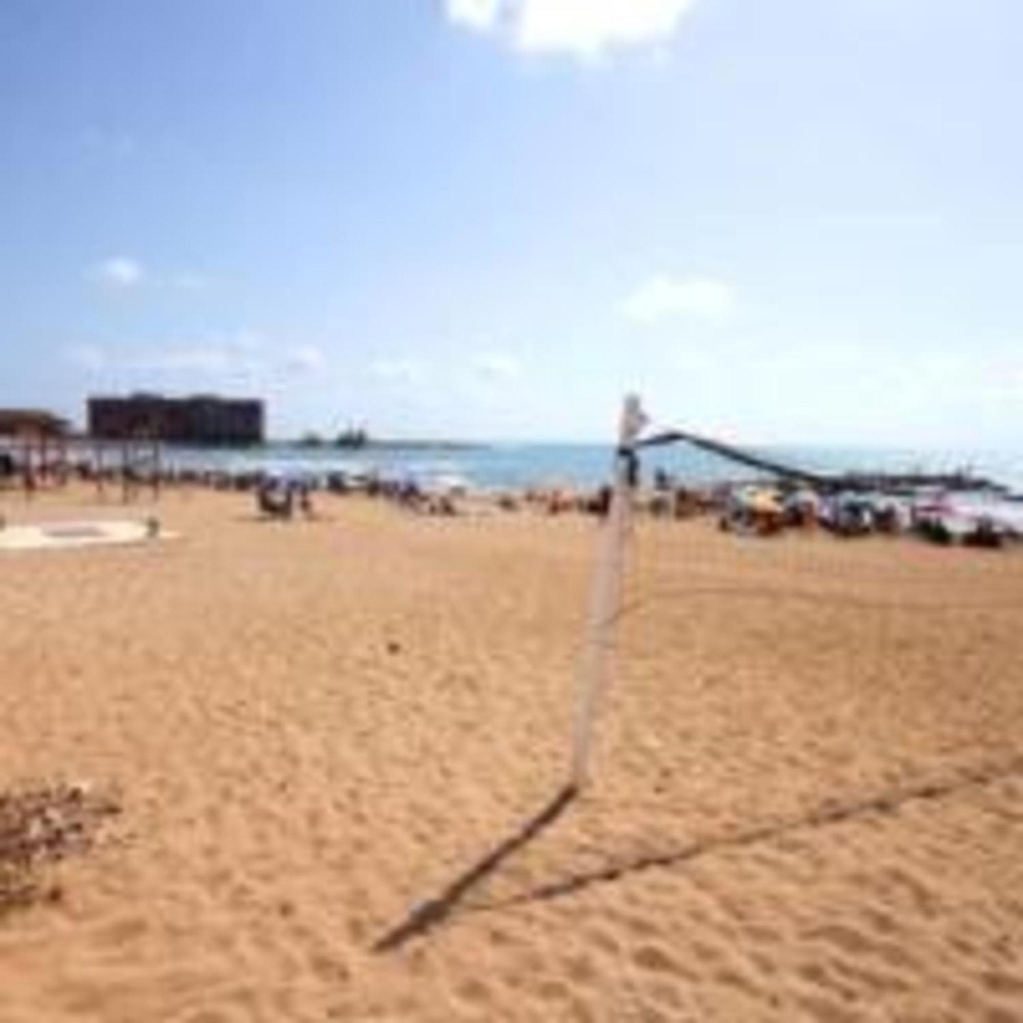 Pmt16 - Large City Apartment On The Beach Torrevieja Exterior photo